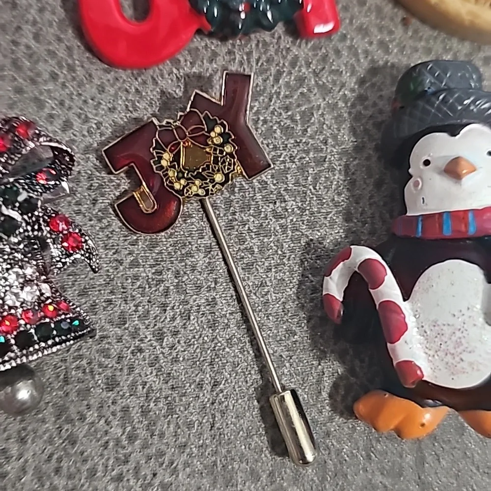 Christmas Brooches Pins